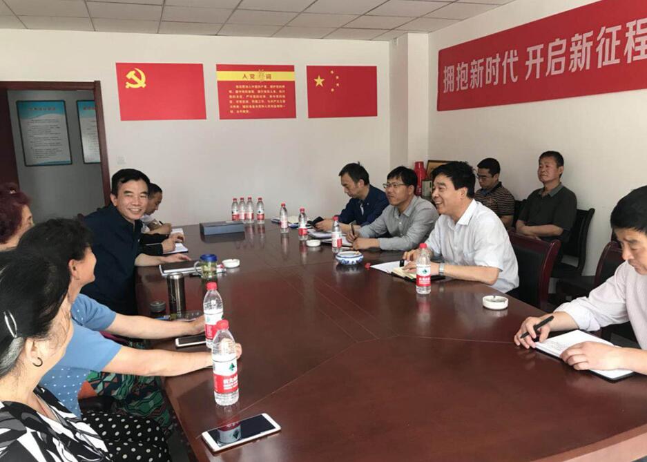 集團(tuán)大調(diào)研第五組     赴正合物業(yè)延河分公司、紅旗分公司調(diào)研