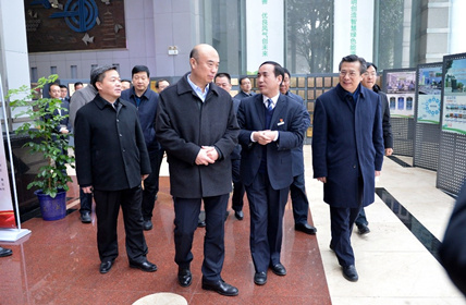 【陜鼓集團(tuán)】陜西省委副書記、省長(zhǎng)、省政府黨組書記劉國(guó)中一行蒞臨陜鼓視察指導(dǎo)工作