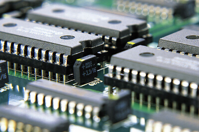 推動(dòng)中國(guó)電子信息產(chǎn)業(yè)朝著高端化、品牌化、國(guó)際化發(fā)展