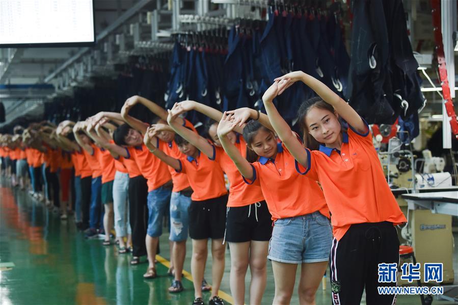 (新華全媒頭條·壯闊東方潮 奮進新時代——慶祝改革開放40年·圖文互動)(6)敢為天下先 愛拼才會贏——“晉江經(jīng)驗”啟示錄